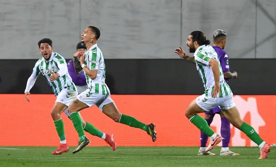 Romario bày tỏ sự ủng hộ đối với Antony